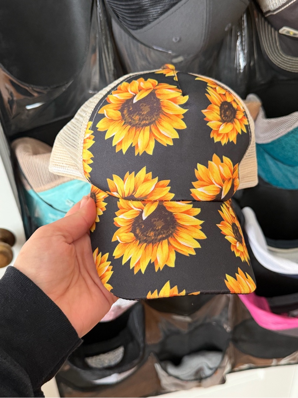 Sunflower Print Trucker Hat - Black & Yellow